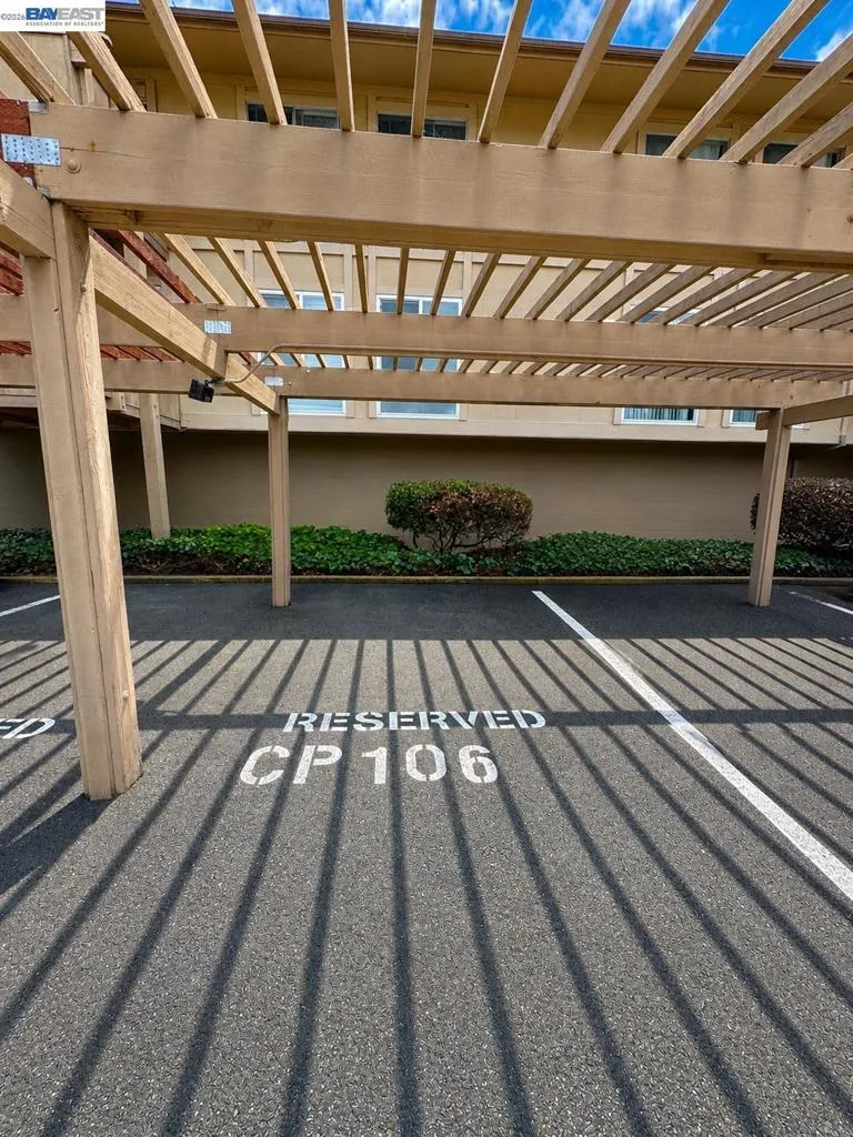 260 Industrial Pkwy #47 Hayward, CA 94544