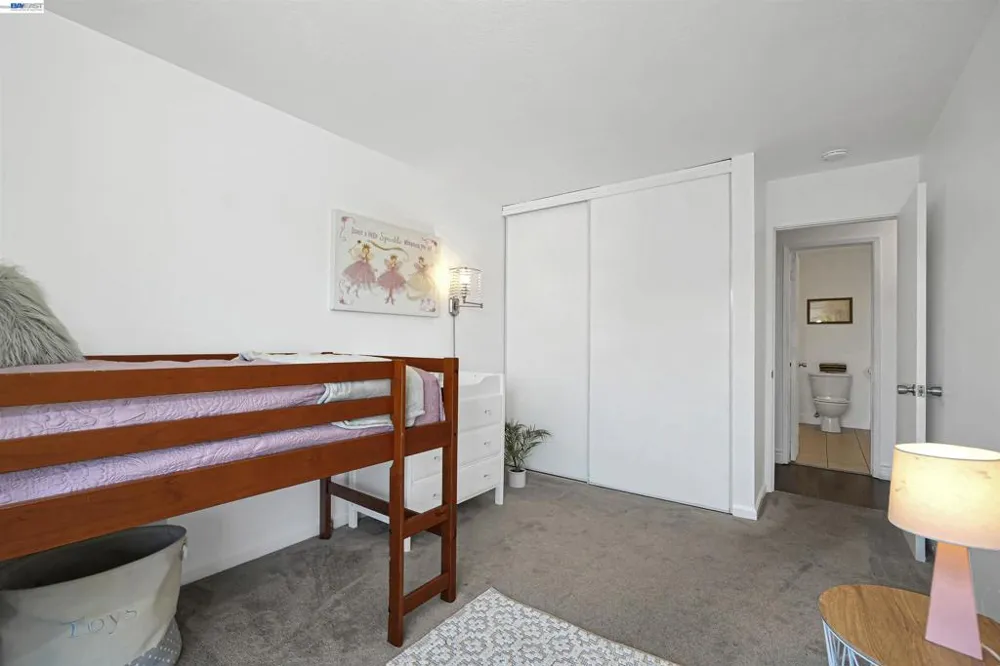 260 Industrial Pkwy #47 Hayward, CA 94544