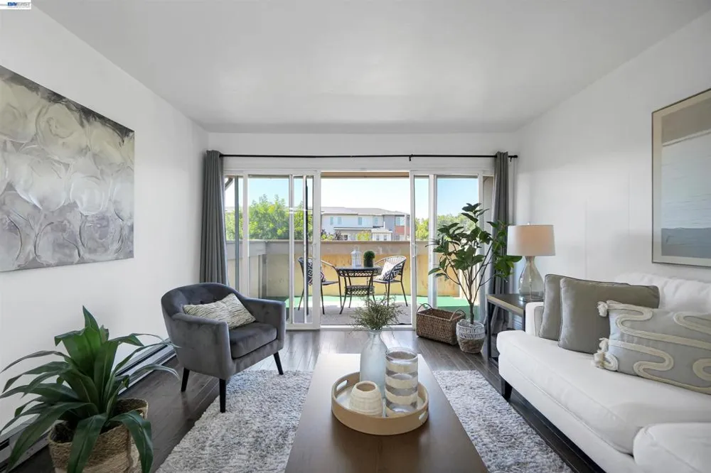 260 Industrial Pkwy #47 Hayward, CA 94544