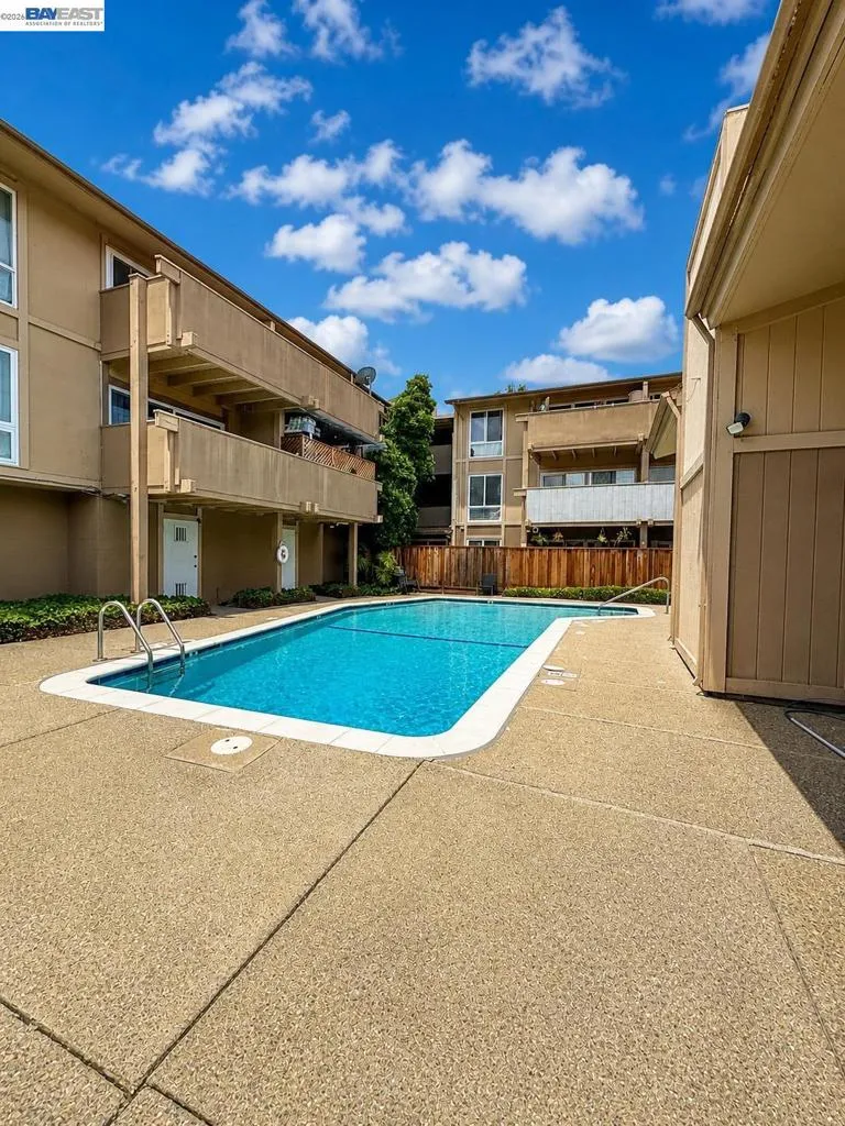 260 Industrial Pkwy #47 Hayward, CA 94544