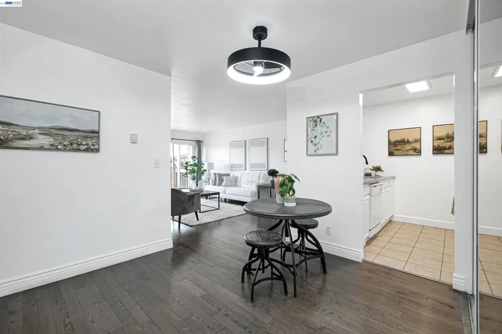 260 Industrial Pkwy #47 Hayward, CA 94544