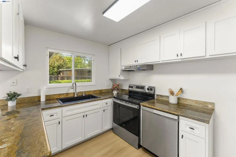 4243 Blewett St Fremont, CA 94538