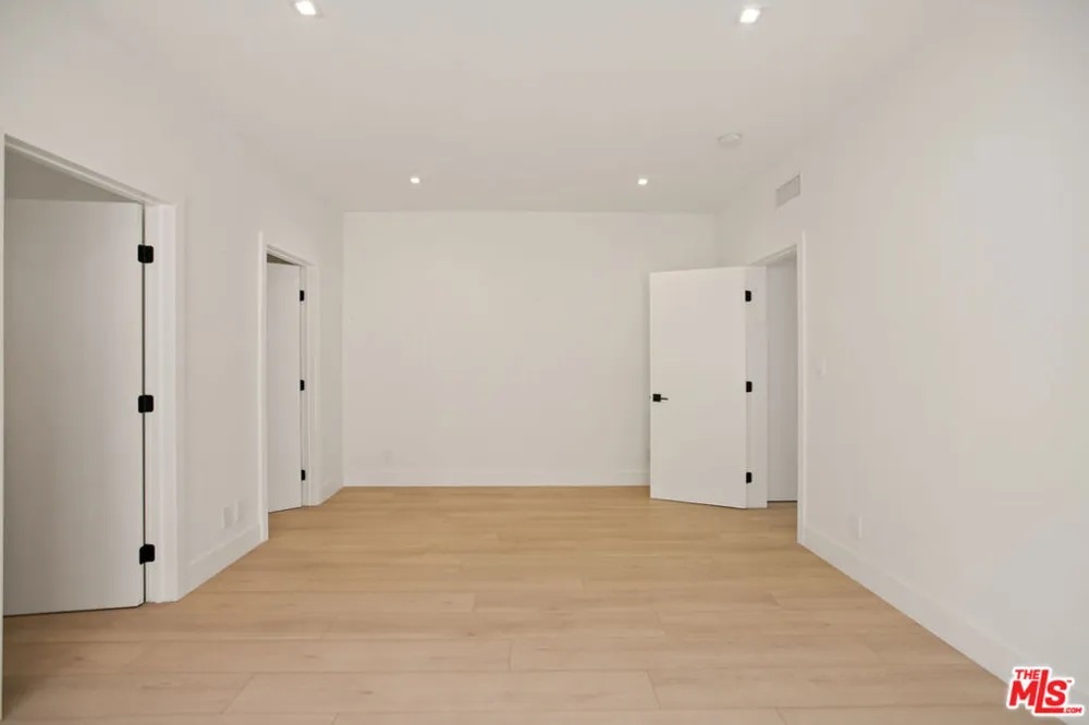 10630 Wilkins Avenue #102 West Los Angeles, CA 90024