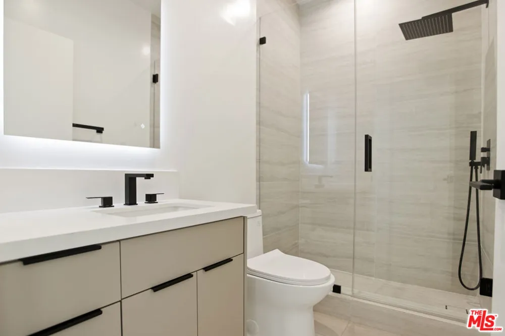 10630 Wilkins Avenue #102 West Los Angeles, CA 90024
