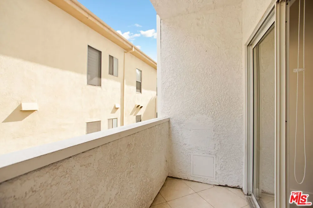 10630 Wilkins Avenue #102 West Los Angeles, CA 90024