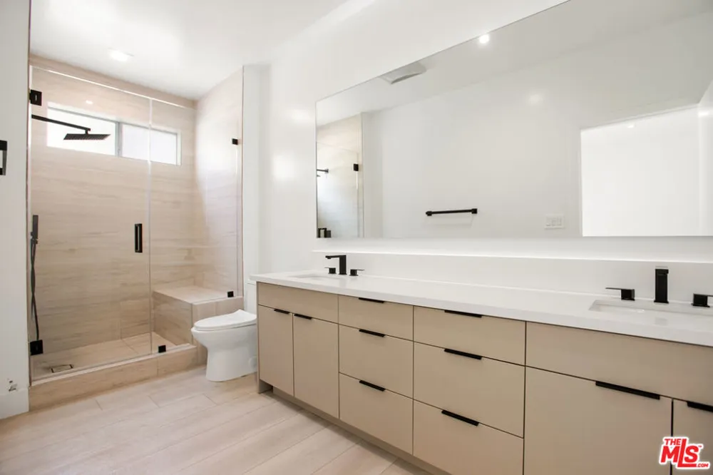 10630 Wilkins Avenue #102 West Los Angeles, CA 90024