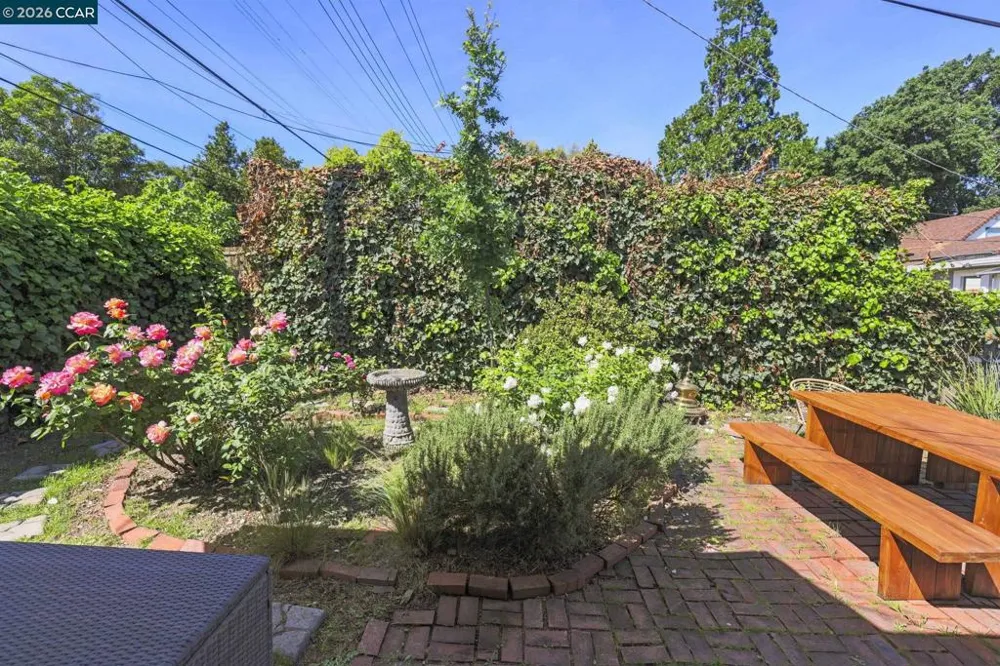 1117 El Dorado Vallejo, CA 94590