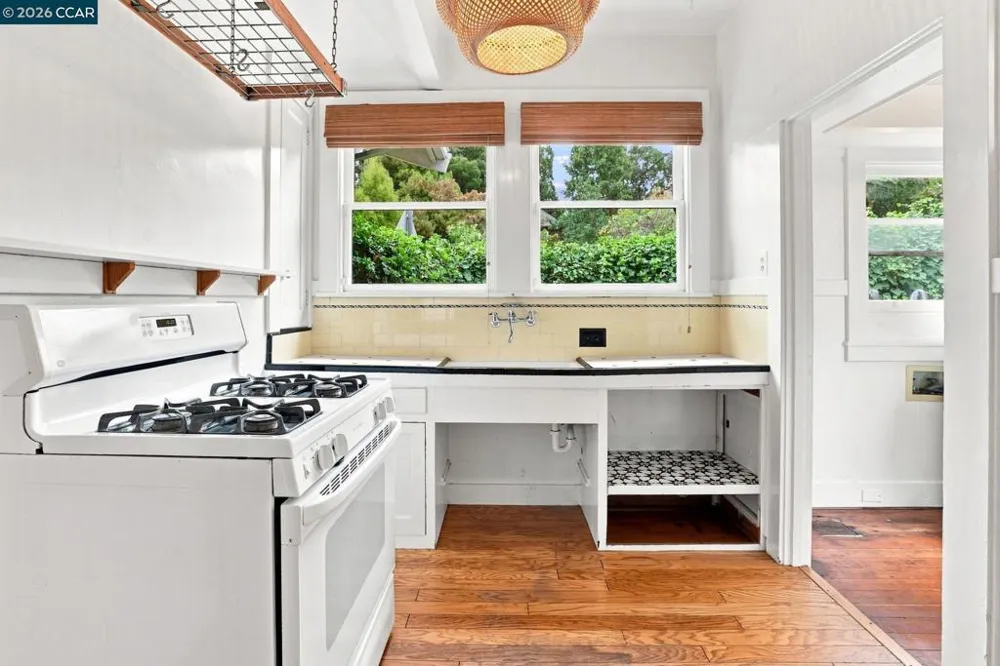 1117 El Dorado Vallejo, CA 94590