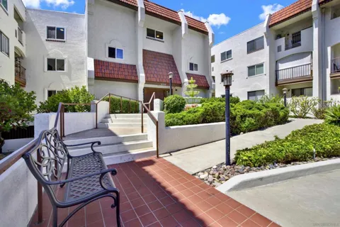 6330 Genesee Ave #209