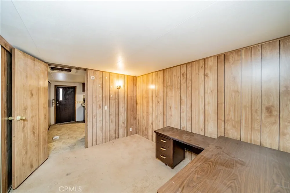 10200 Johnson #36 Phelan, CA 92371