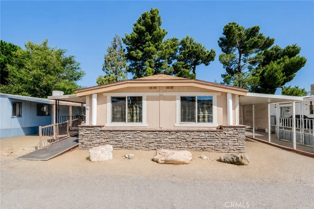 10200 Johnson #36 Phelan, CA 92371