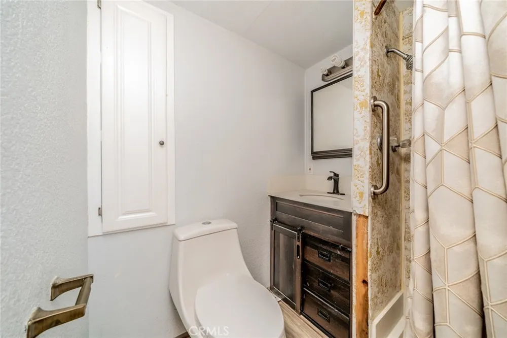 10200 Johnson #36 Phelan, CA 92371