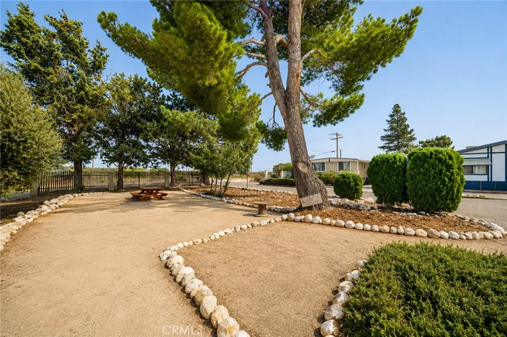 10200 Johnson #36 Phelan, CA 92371