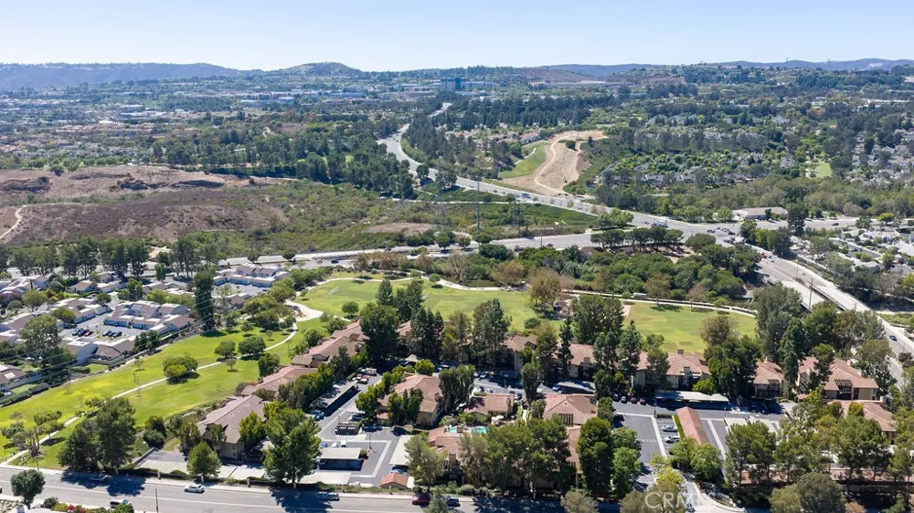 25661 Indian Hill #F Laguna Hills, CA 92653