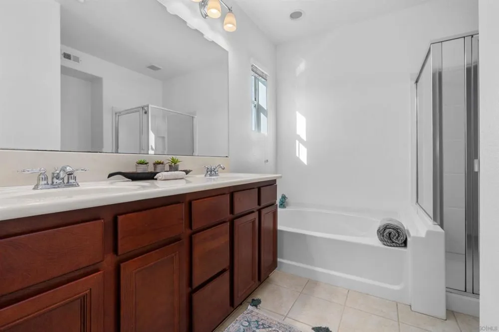 17007 Camino Marcilla #8 San Diego, CA 92127