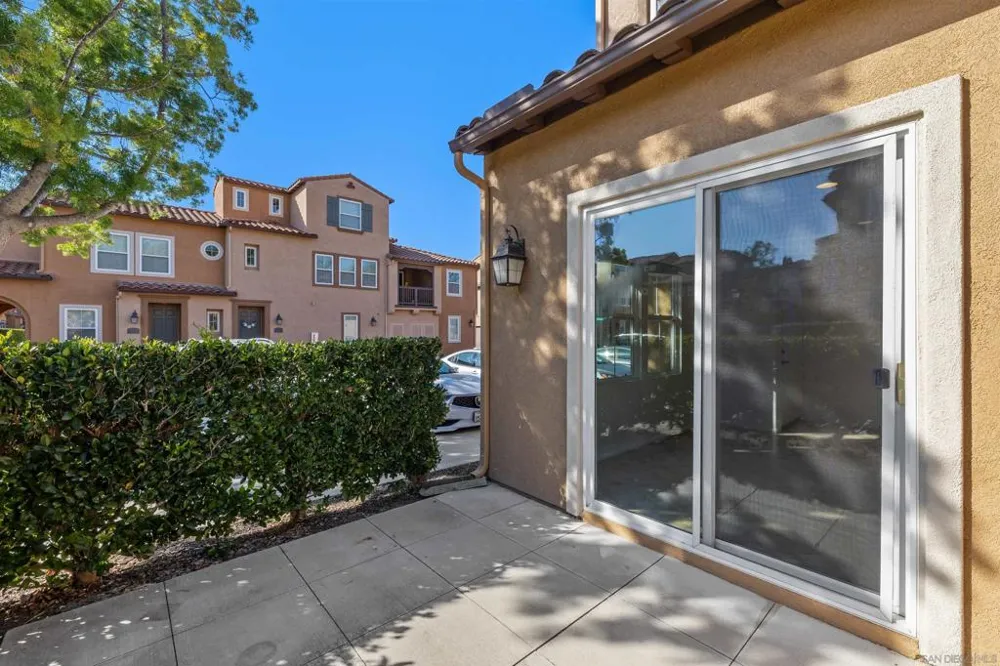 17007 Camino Marcilla #8 San Diego, CA 92127