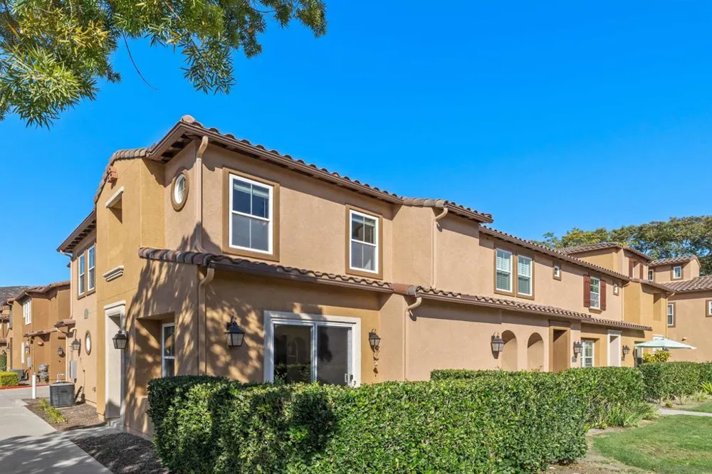 17007 Camino Marcilla #8 San Diego, CA 92127