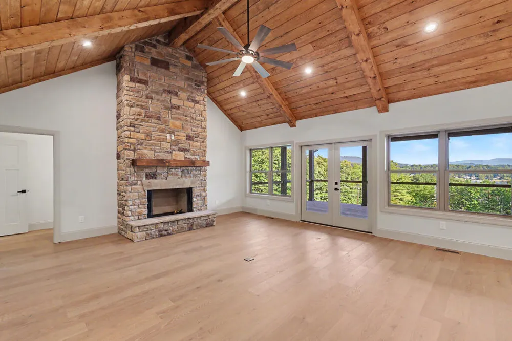 1306 Ramey Mountain Road Hiawassee, GA 30546