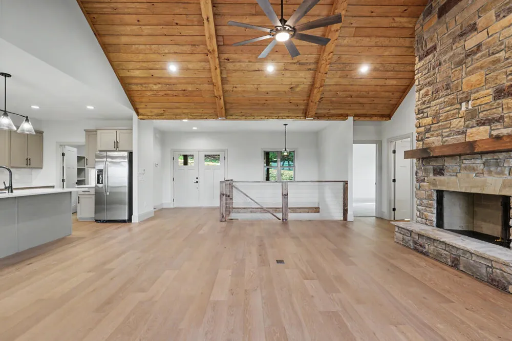 1306 Ramey Mountain Road Hiawassee, GA 30546