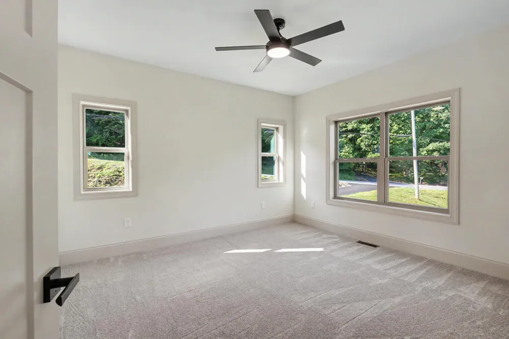 1306 Ramey Mountain Road Hiawassee, GA 30546