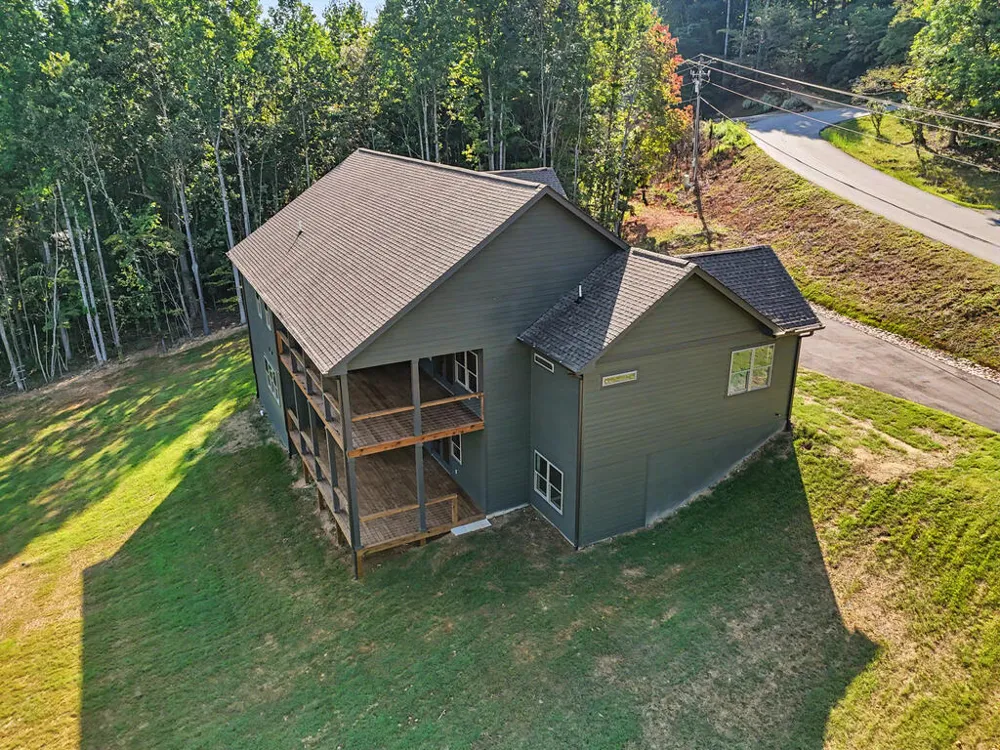 1306 Ramey Mountain Road Hiawassee, GA 30546