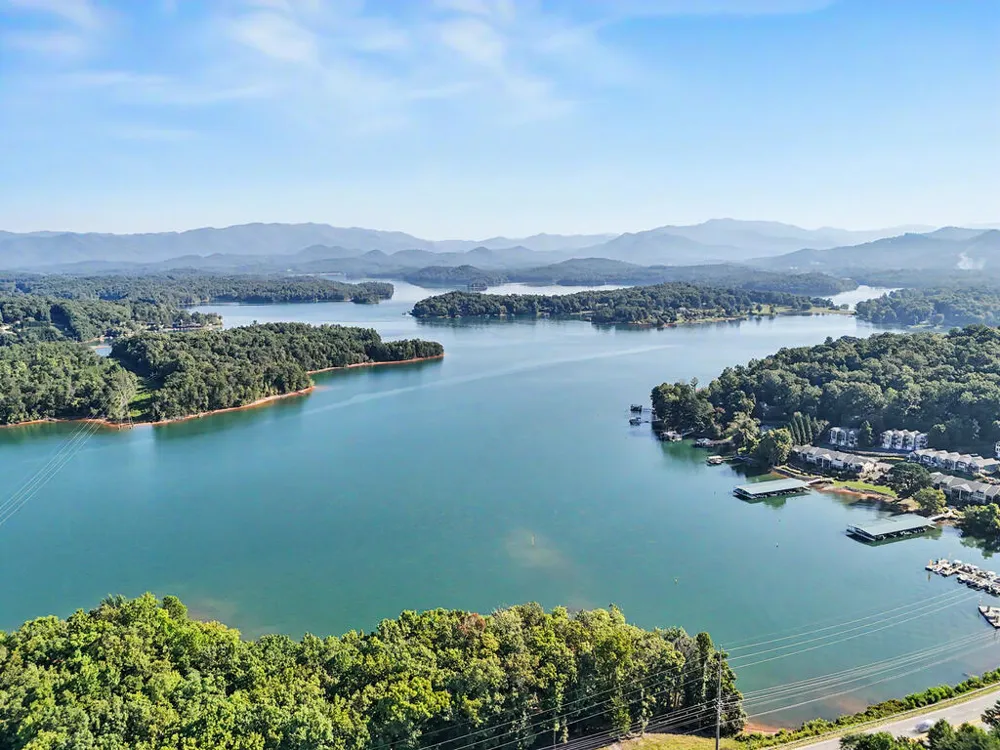 1306 Ramey Mountain Road Hiawassee, GA 30546