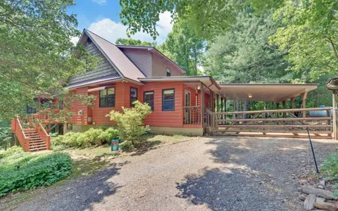 999 Old Mill Road