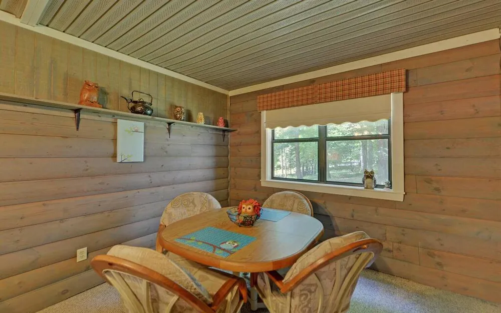 999 Old Mill Road Mineral Bluff, GA 30559