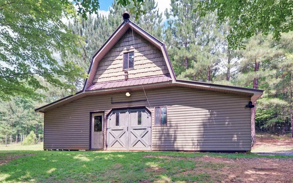 999 Old Mill Road Mineral Bluff, GA 30559