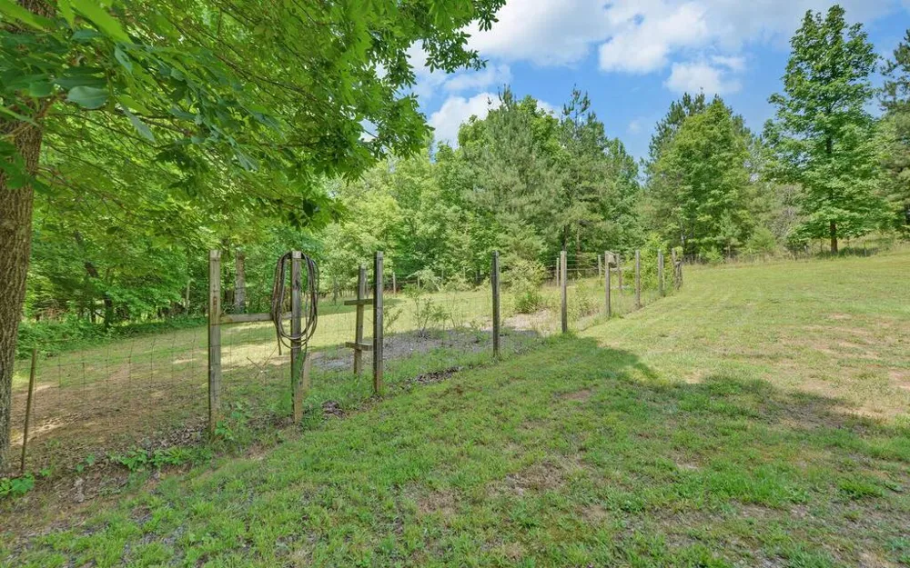 999 Old Mill Road Mineral Bluff, GA 30559