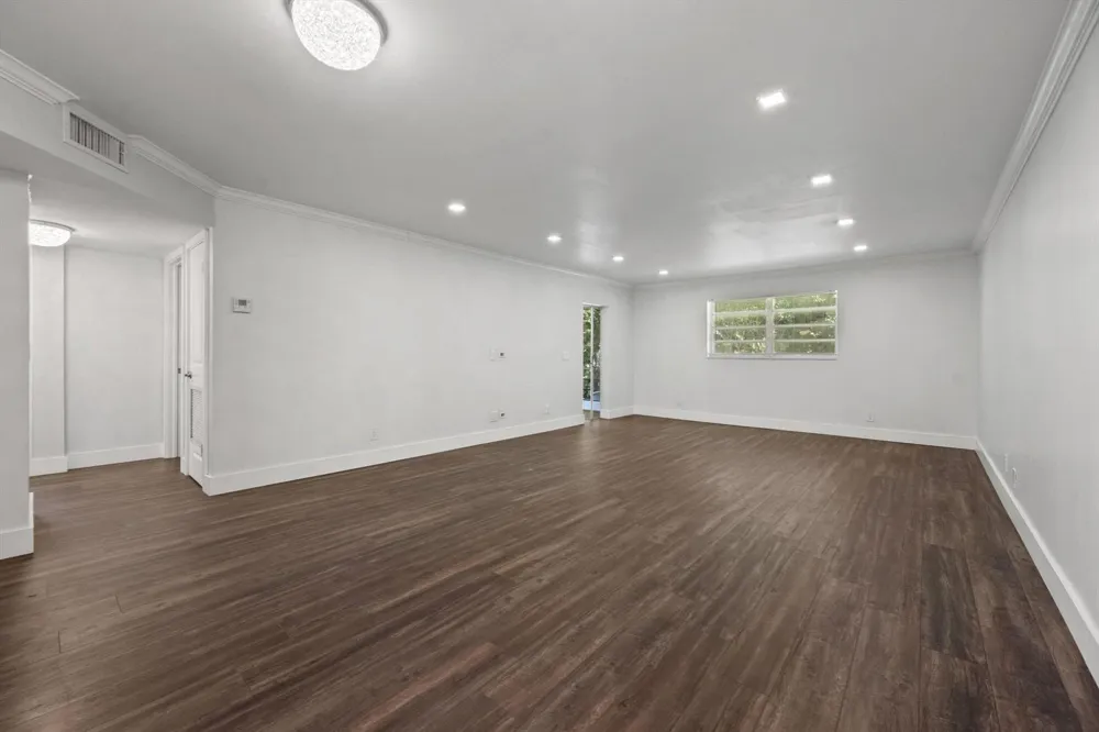 22615 SW 66th Avenue #208 Boca Raton, FL 33428