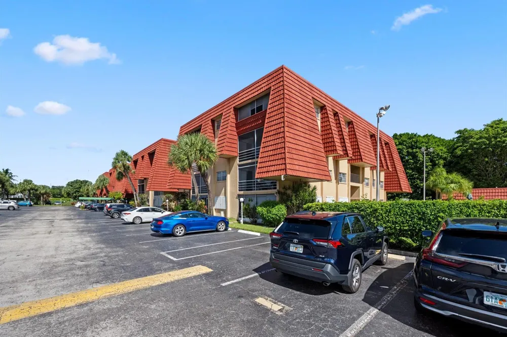 22615 SW 66th Avenue #208 Boca Raton, FL 33428
