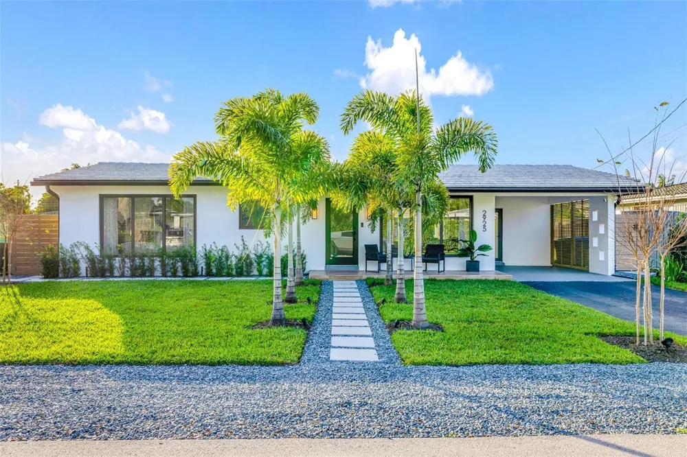2925 NE 1ST AVENUE Wilton Manors, FL 33334