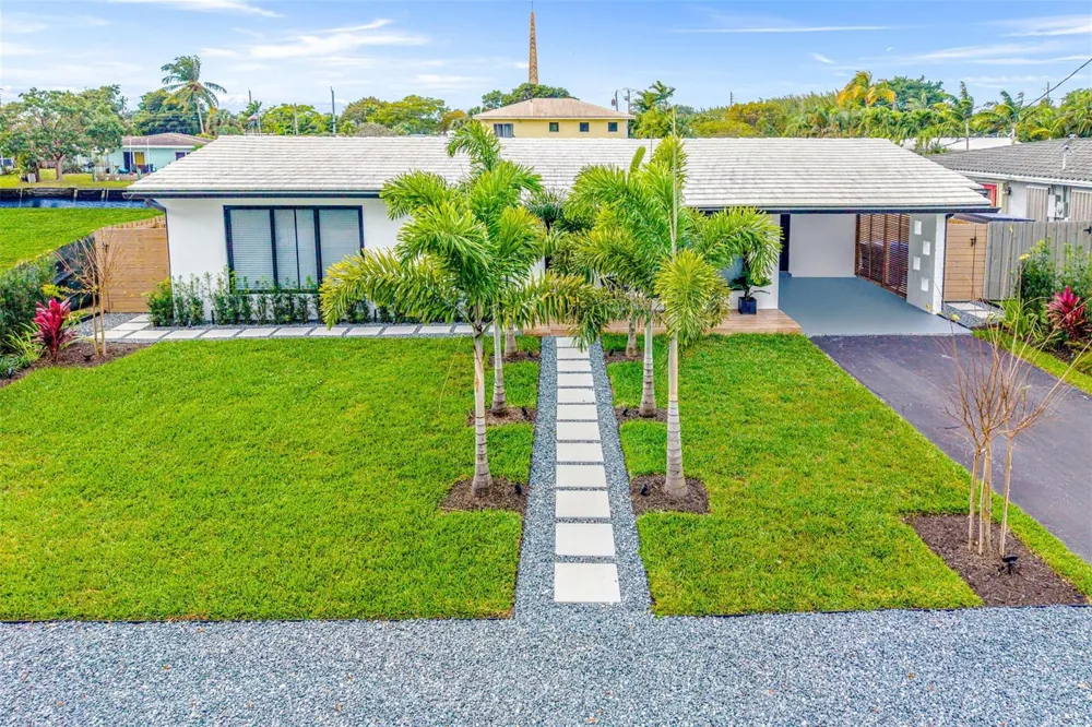 2925 NE 1ST AVENUE Wilton Manors, FL 33334