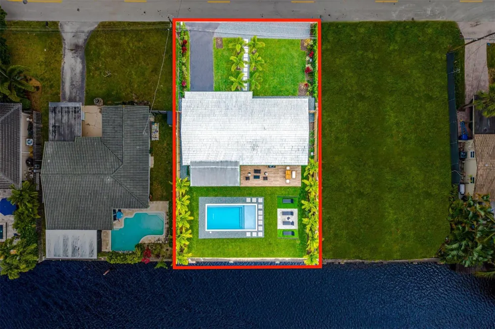 2925 NE 1ST AVENUE Wilton Manors, FL 33334