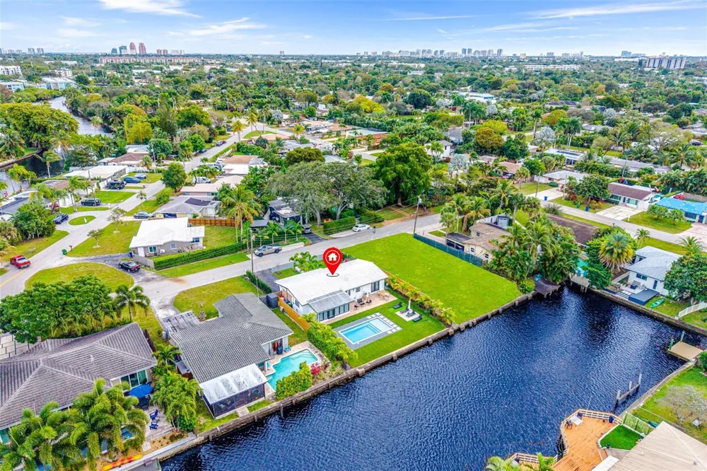 2925 NE 1ST AVENUE Wilton Manors, FL 33334