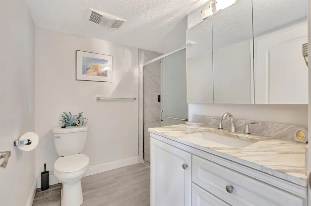 13865 Royal Palm Court Delray Beach, FL 33484