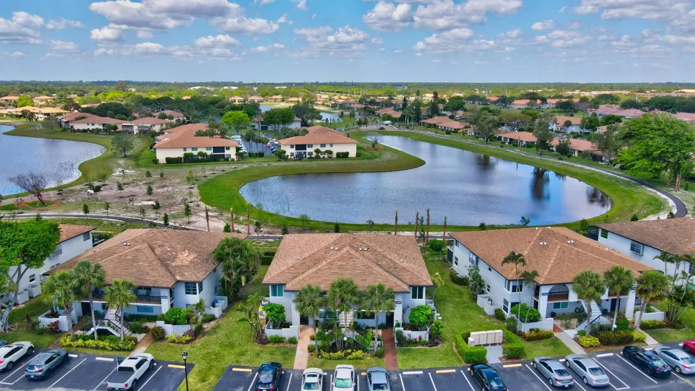13865 Royal Palm Court Delray Beach, FL 33484