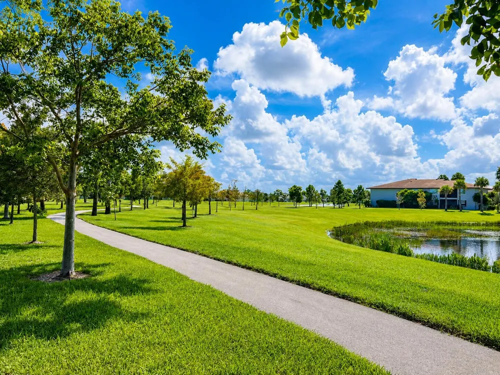 13865 Royal Palm Court Delray Beach, FL 33484