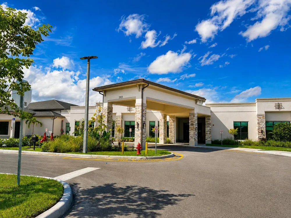 13865 Royal Palm Court Delray Beach, FL 33484