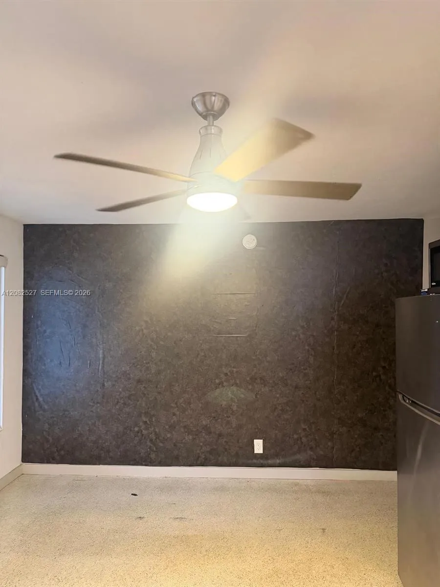 1100 NE 18th Ct #1-8 Fort Lauderdale, FL 33305
