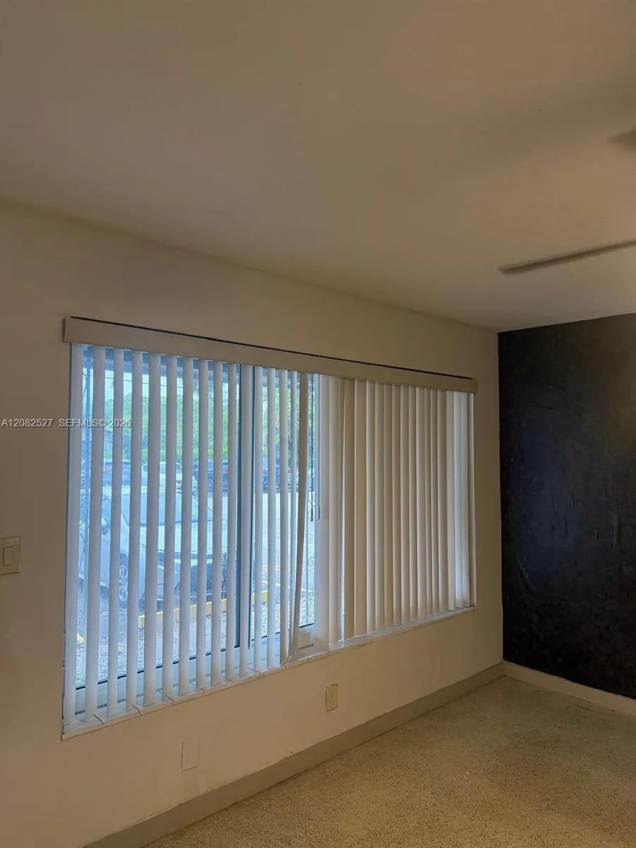 1100 NE 18th Ct #1-8 Fort Lauderdale, FL 33305