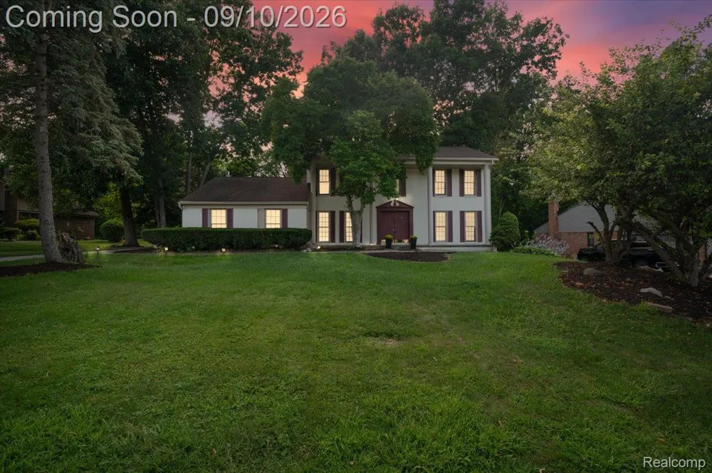 2196 Willow Leaf Drive Rochester Hills City, MI 48309