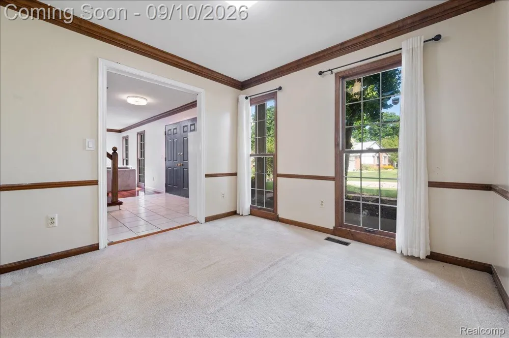 2196 Willow Leaf Drive Rochester Hills City, MI 48309