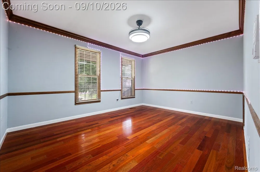 2196 Willow Leaf Drive Rochester Hills City, MI 48309