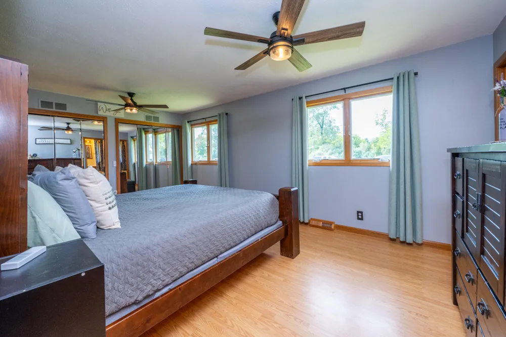 13639 S Three Oaks Road Chikaming Township, MI 49125