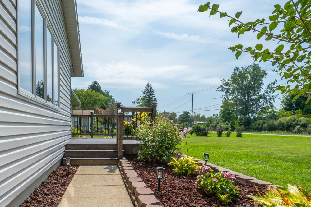 13639 S Three Oaks Road Chikaming Township, MI 49125
