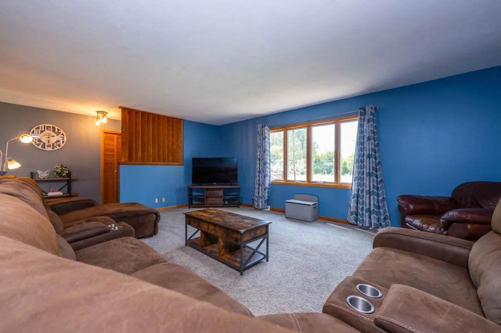 13639 S Three Oaks Road Chikaming Township, MI 49125
