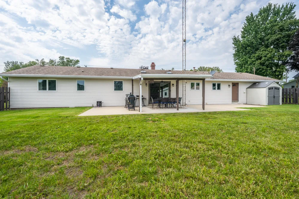 13639 S Three Oaks Road Chikaming Township, MI 49125