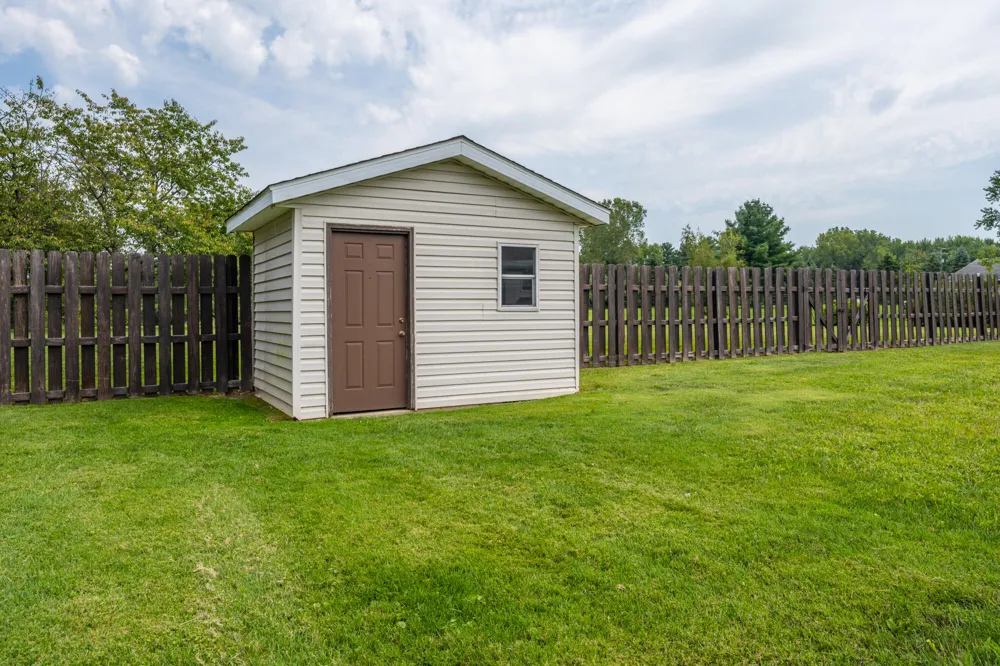 13639 S Three Oaks Road Chikaming Township, MI 49125